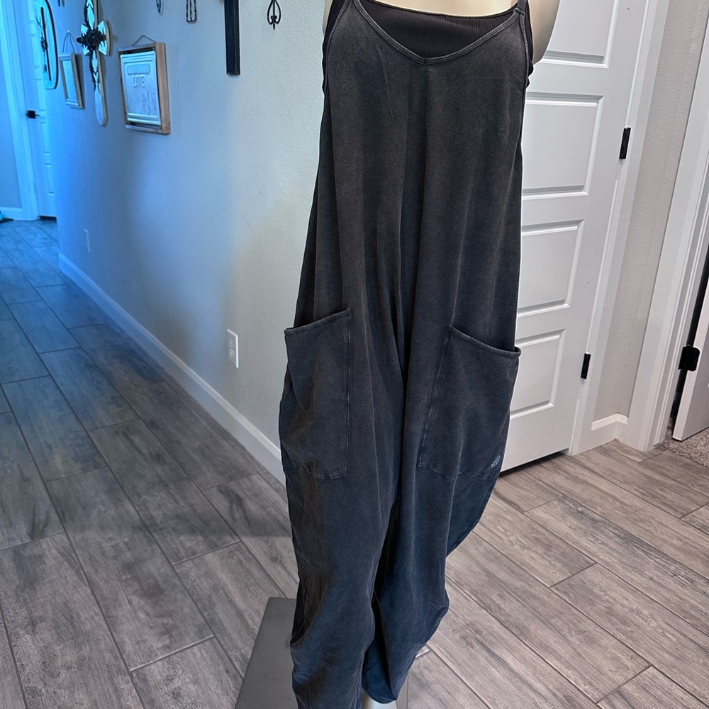 Black Sleeveless Jumpsuit with Pockets